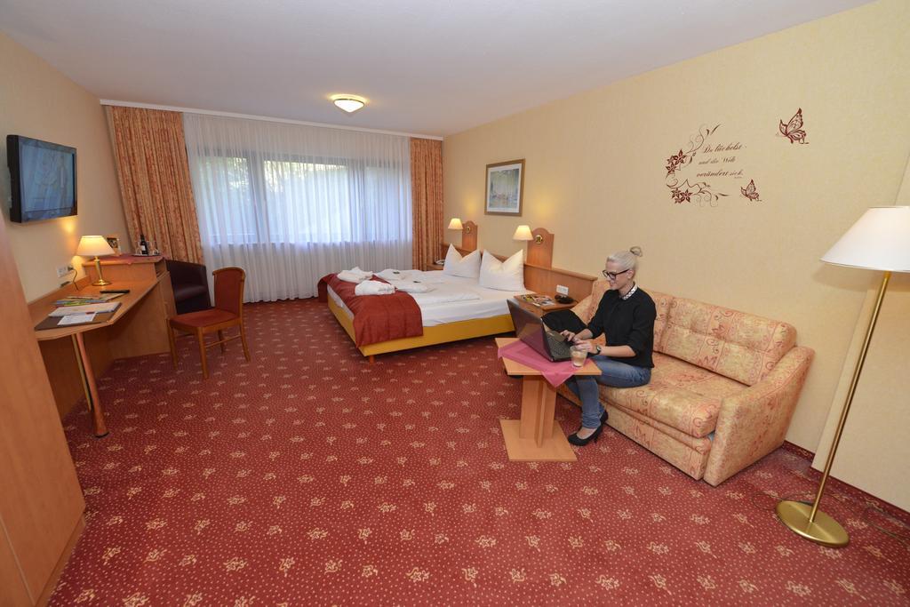 Hotel Die Kleine Blume Erfweiler Екстериор снимка
