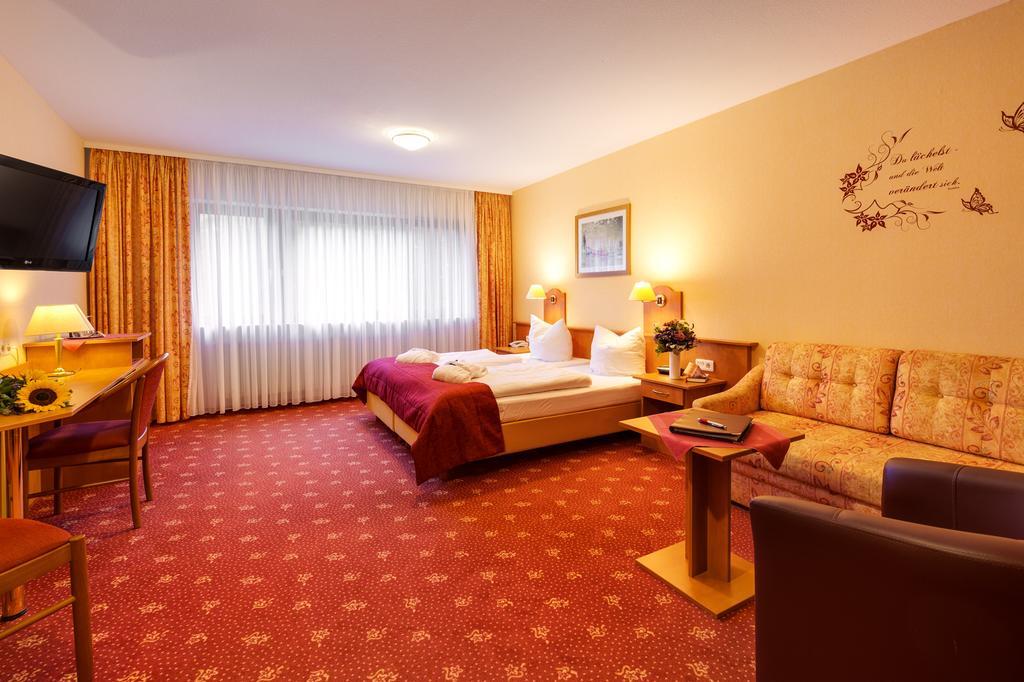 Hotel Die Kleine Blume Erfweiler Екстериор снимка